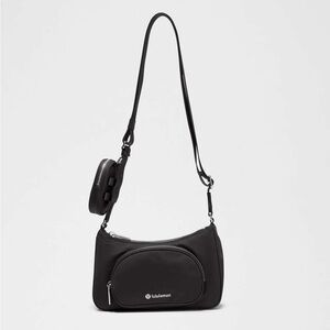 Lululemon Black Crossbody Bag with Detachable Nano Pouch 2L